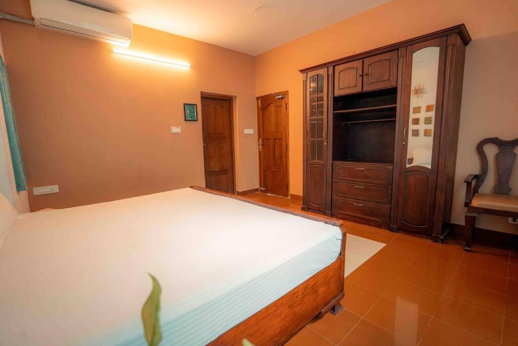Baywatch By Grha - A Picturesque Beachfront Villa Kozhikode Luaran gambar