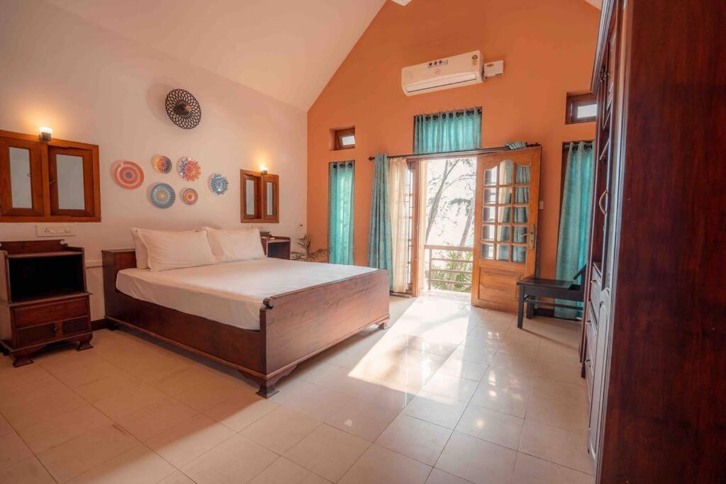 Baywatch By Grha - A Picturesque Beachfront Villa Kozhikode Luaran gambar
