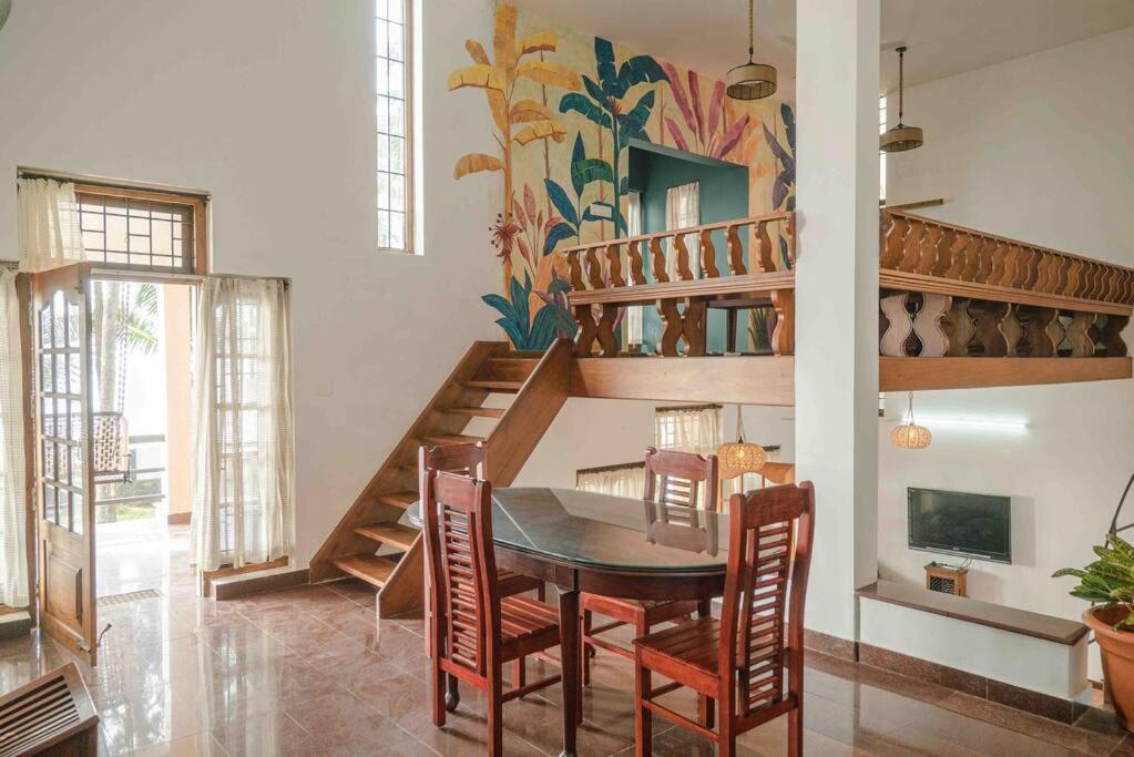 Baywatch By Grha - A Picturesque Beachfront Villa Kozhikode Luaran gambar